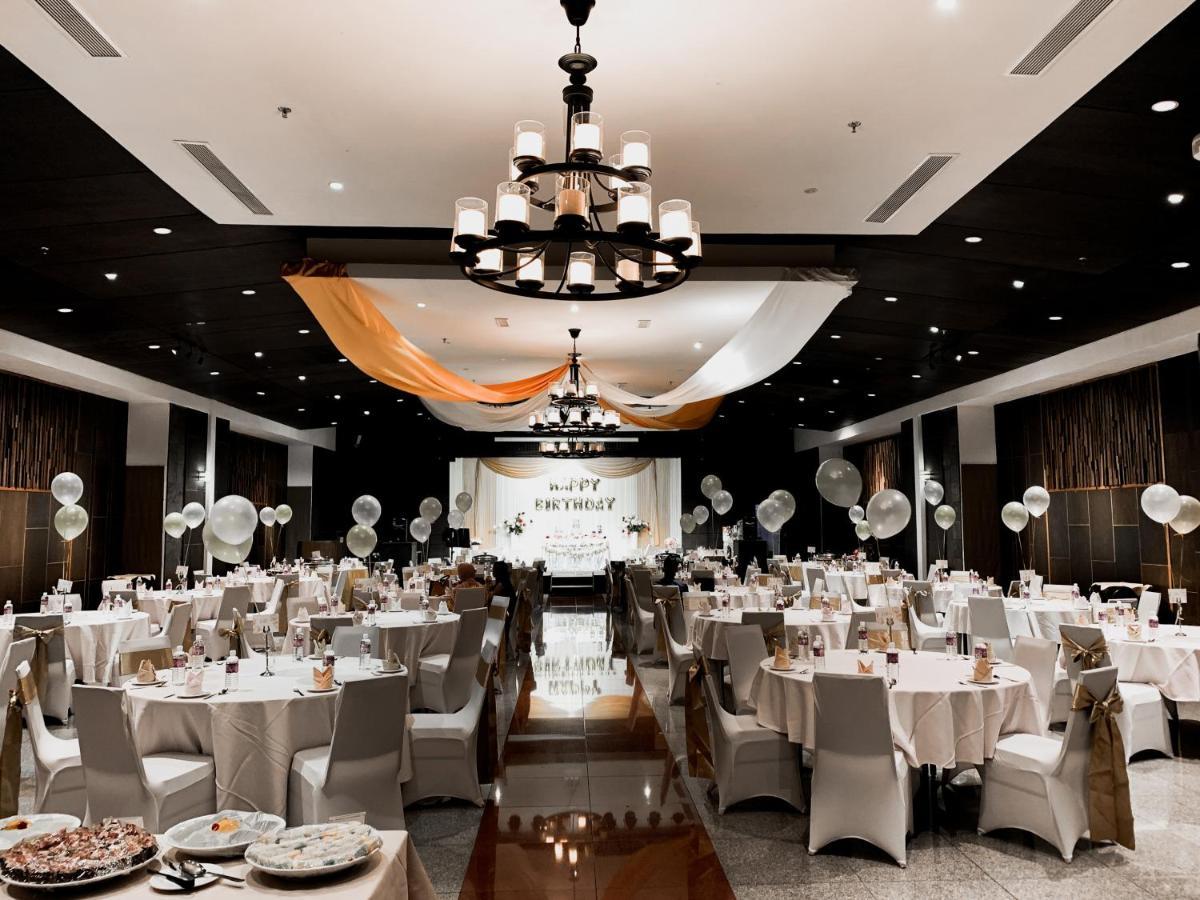 Lazenda Hotel Labuan Kültér fotó