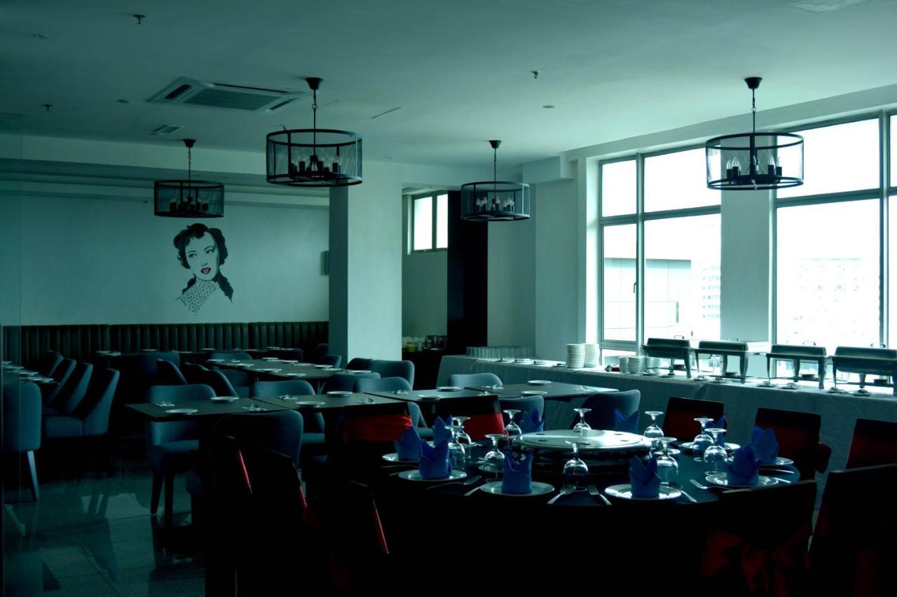 Lazenda Hotel Labuan Kültér fotó
